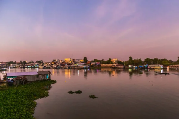 Nyári Naplemente Trópusi Chau Doc Ban Mekong Delta Szívében Vietnamban — Stock Fotó