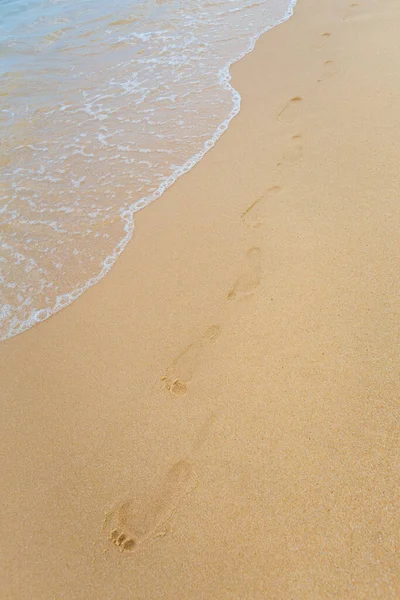 Fotspår Sanden Vilda Cua Kan Stranden Tropiska Phu Quoc Vietnam — Stockfoto