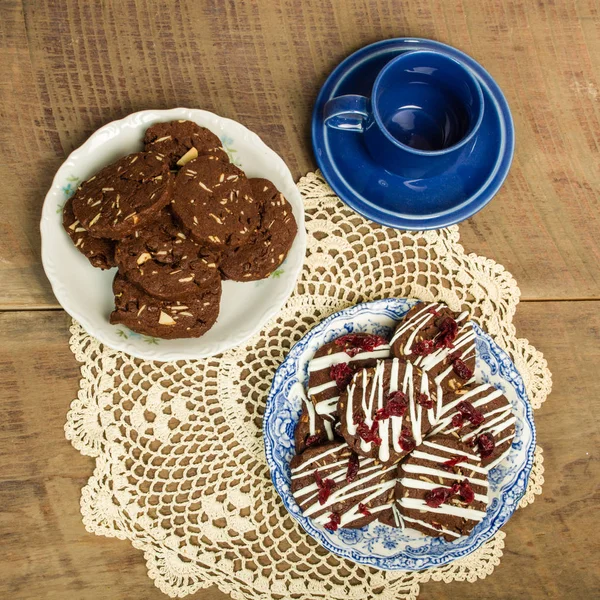 Pliki cookie z kubek niebieski — Zdjęcie stockowe