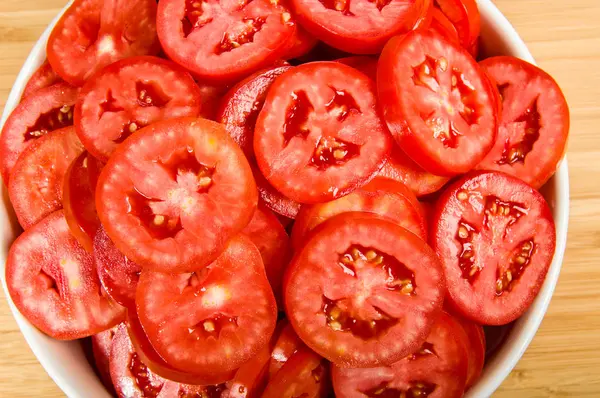 빨간 토마토의 조각 — 스톡 사진
