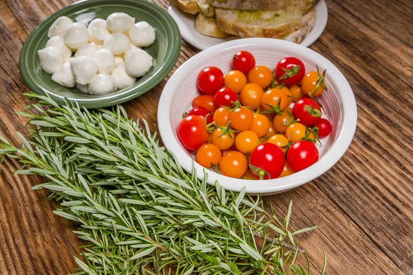 Bread tomatoes and cheese ingredients — Stock Photo, Image