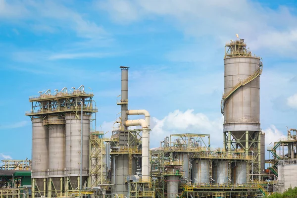 Mavi Gökyüzü Tayland Doğu Sanayi Ile Kimyasal Rafineri Endüstriyel Tesis — Stok fotoğraf