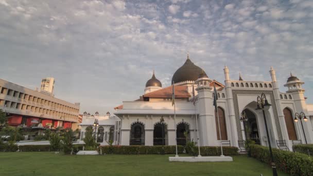 Penang Tepesi'nden Ayer ITAM kasaba görünümünün Timelapse gündoğumu. — Stok video