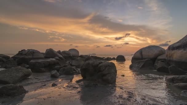 Timelapse  magnificent sunset near rock stone — Stock Video