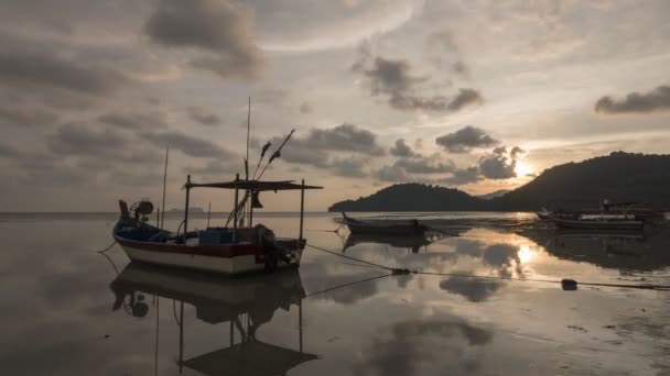 Timelapse Bellissimo cielo incredibile durante l'ora del tramonto — Video Stock