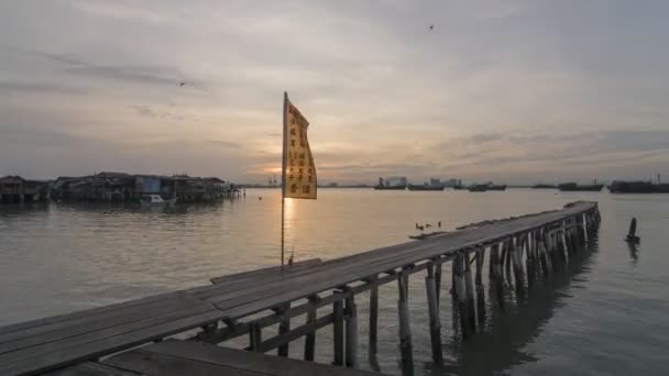 Zeitraffer höchstes Gebäude komtar in Penang von Tag zu Nacht Übergang. — Stockvideo