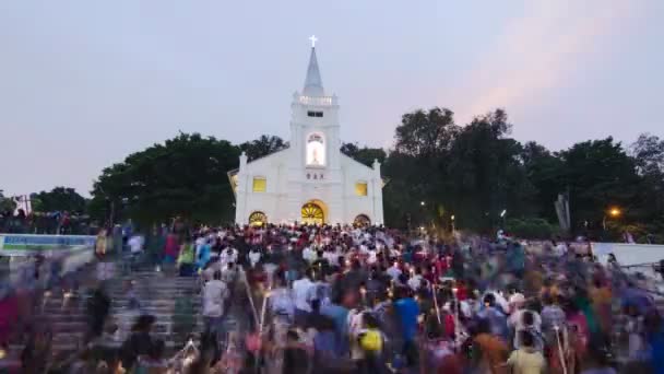 Timelapse day to night transition of people came St Anne's — Stock Video