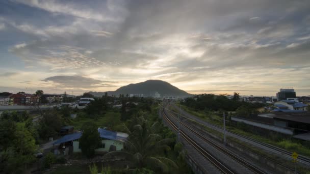 Timelapse soluppgång vackra moderna järnvägsstation — Stockvideo