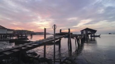 Timelapse güvercin iskelesi ile güzel bir manzara çekmek fotoğrafçı