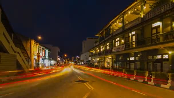 Timelapse panoramique de gauche à droite à Burmah Road avec un trafic achalandé — Video