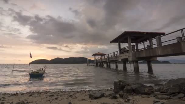 Timelapse zonsondergang Jetty visser op Penang — Stockvideo