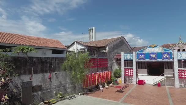 Hock Teik Cheng Sin Tapınağı (Poh Hock Seah) ve KOMTAR inşaatı — Stok video