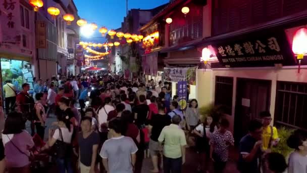 Sokak Ermeni Çin yeni yılı sırasında meşgul. — Stok video