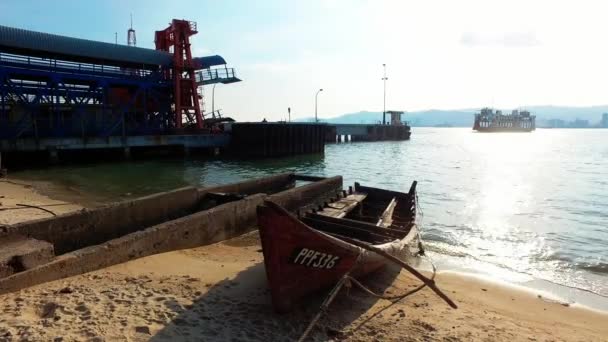 Butterworth Malaysia March 2018 Traditional Wooden Boat Park Beach Modern — Stock Video