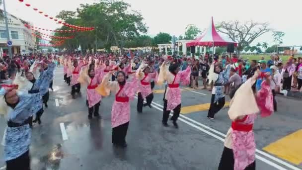 Penang Malaysia März 2018 Lokale Malaysier Tanzen Auf Der Straße — Stockvideo