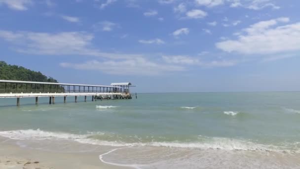 Horizontal Panning Shoot Usm Centre Marine Coastal Studies Cemacs Seaside — 비디오