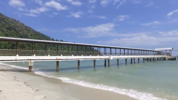 Teluk Bahang Malaysia Maart 2018 Horizontale Panning Van Structuurbrug Bij — Stockvideo