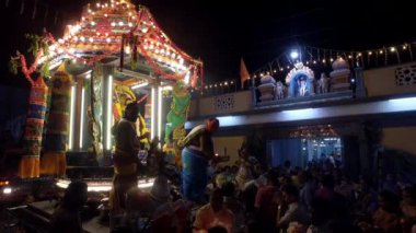 BUKIT MERTAJAM, MALAYSIA - 30 Mart 2018: Panguni Uthiram savaş arabası geçidi.