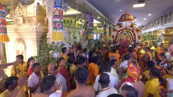 Bukit Mertajam Malaisie Mars 2018 Divinité Procession Accueillie Par Les — Video