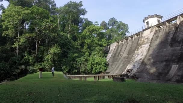 Bukit Mertajam Malaysia April 2018 Man Exercise Alone Dam Morning — 图库视频影像