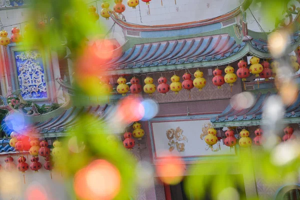 Structure of Kek Lok Si temple with bokeh. — Stock Photo, Image
