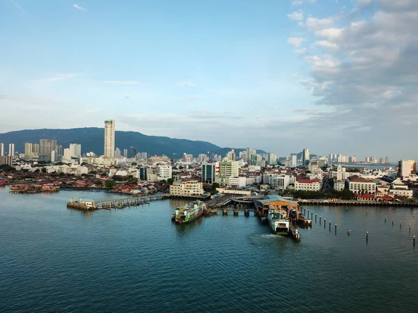 Penang Ferry Jetty Terminal in Georgetown. — Stockfoto