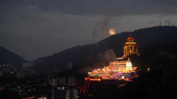 Фейерверк Храме Кек Лок Время Китайского Нового Года — стоковое видео