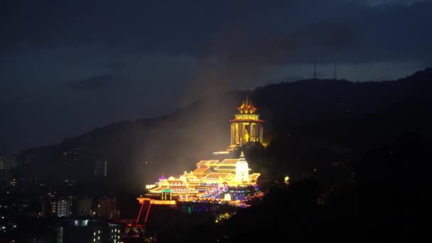 Timelapse Smoke Blow Wind Kek Lok Temple Firework — Stock Video