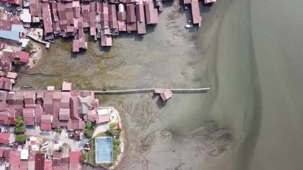 マレーシアのペナンにあるクランジェットの遺産の水の家. — ストック動画
