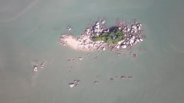 Aerial view Pulau Tikus Island with rocky stone. — Stock Video