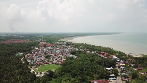 Vista aérea pueblo tradicional malayo cerca de Kuala Muda, Penang . — Vídeos de Stock