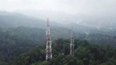 Telekom kulesinde puslu bir gün