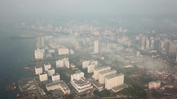 Повітряний вид Jelutong Drive на початку — стокове відео