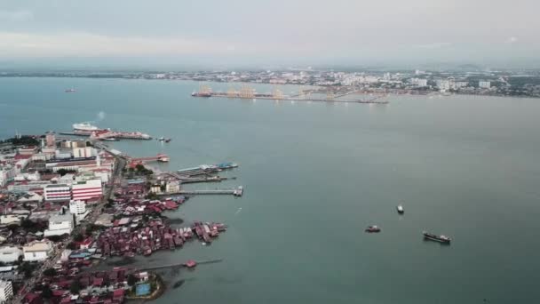 공중에서 본 Penang jetty — 비디오