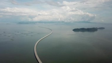 Aerial Penang İkinci Köprü ve Pulau Aman.