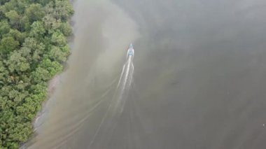 Havadan balıkçı teknesi