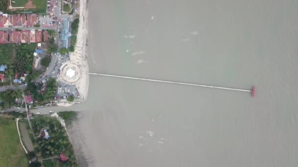 Aerian look down Pantai Murni waterfront — Videoclip de stoc