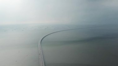 Penang 'ın ikinci köprüsü.