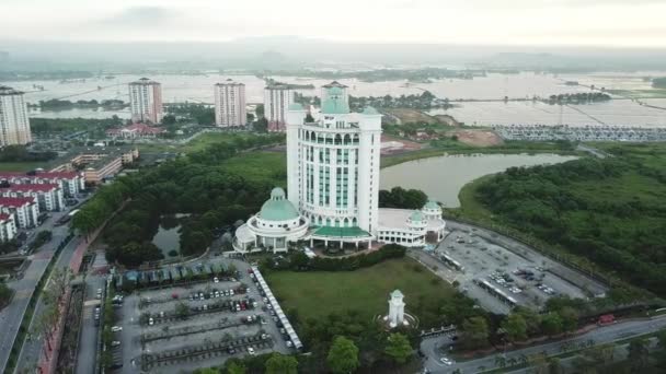 Letecký pohled MPSP (Seberang Perai City Council) budova — Stock video