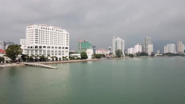 Vista aérea Oriental e Oriental (E & O) hotel do mar . — Vídeo de Stock