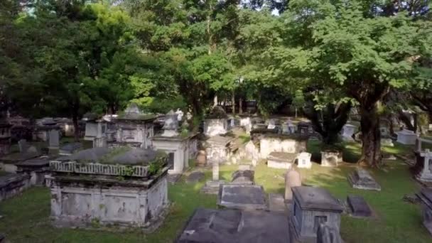 Aerial view Western Cemetery (Northam Road Cemetery) — Stock Video