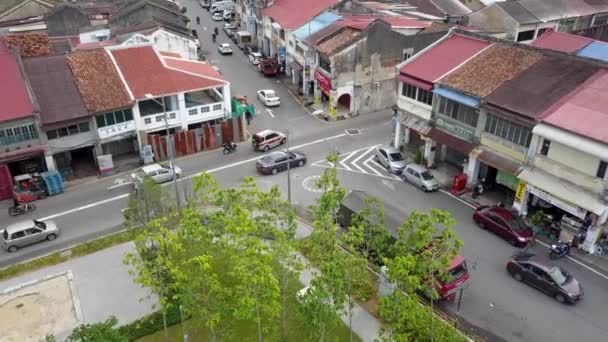 Повітряне вуличне життя в Джалан д - р Лім Чві Леонг. — стокове відео