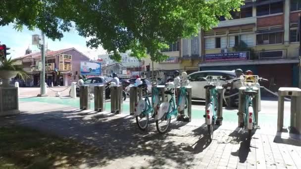 Penang 'da bisiklet paylaşım sistemidir.. — Stok video