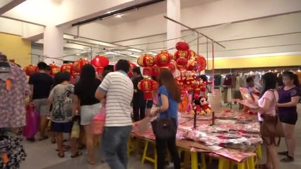 Adorno de rata y decoración para la celebración del año nuevo chino — Vídeos de Stock