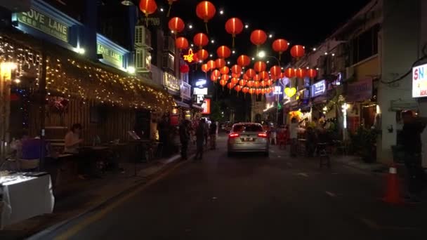 Vie nocturne à Love Lane avec décoration lanterne rouge — Video