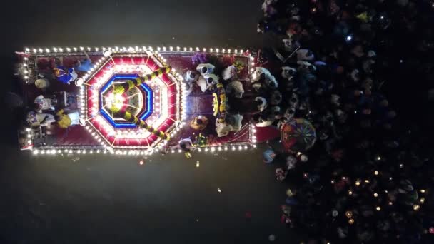 Top vista flutuante chariot festival . — Vídeo de Stock