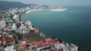 Hava manzaralı Gurney denizi ve Gurney İskelesi ıslah arazisi.