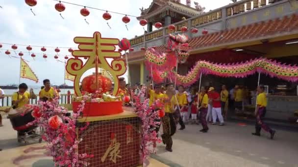 Georgetown Penang Malezya Şubat 2020 Çin Tapınağının Önünde Ejderha Dansı — Stok video