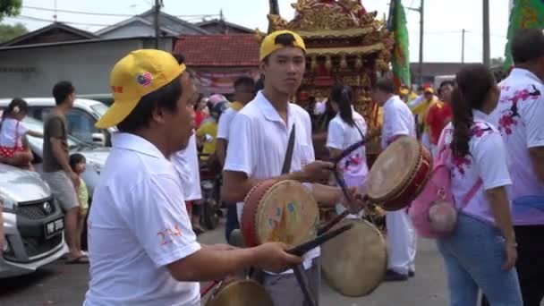 Georgetown Penang Malaysia Februar 2020 Chinesische Anhänger Trommeln Mit Stöcken — Stockvideo