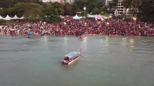 Teluk Bahang Penang Malaezia Mar 2020 Barca Pescuit Transporta Adepții — Videoclip de stoc